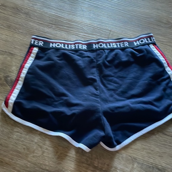 Hollister matching set - Picture 5 of 5